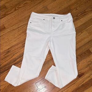 Chico's White So Slimming Girlfriend Slim Ankle Jeans
